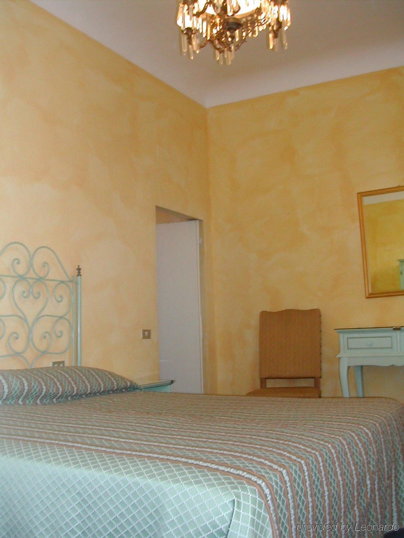 Hotel Palazzo Dal Borgo Florence Kamer foto